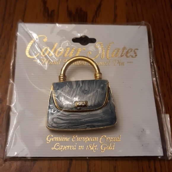 2 hand-painted enamel pins - Picture 3 of 3